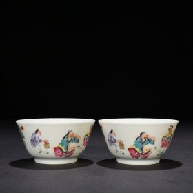 清雍正粉彩高士人物杯 4.5*9厘米