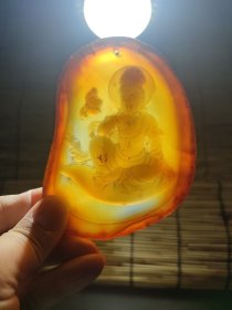 原石玛瑙精雕观音牌，天然料 雕刻精致形象生动，纹理清晰透彻 开脸慈祥 温润细腻，完整