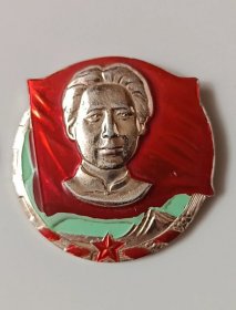 青年时期的毛主席像章