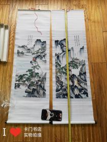 唐寅丝织品2张合售（春游女儿山，茅屋风清）每张102 × 31厘米，中国杭州都锦生丝织厂制。带轴\\\\原盒\\\\难得好品相