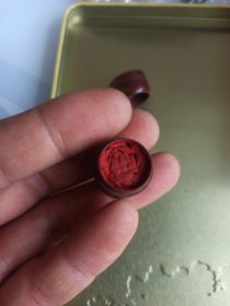 清代袖珍老印泥盒，老印泥。木质不祥