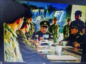 稀缺电影 护花同志2VCD 国粤双语无字幕 麦德罗 姚嘉 鲁俊谷