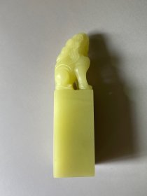 青田老矿封门青瑞兽钮章