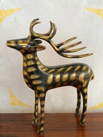老铜鹿摆件一个,保存完好品相如图
