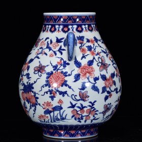 清乾隆年青花釉雕蝶恋花纹如意尊28*23m