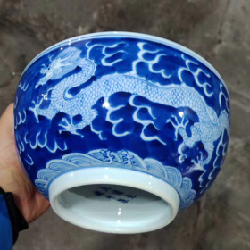 清青花龙纹大碗