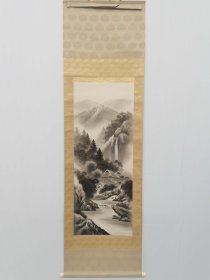 字画挂轴文房用品 装饰 家居 手绘 高级绫裱 桐木箱装 水墨山水图 日本回流 海外淘购