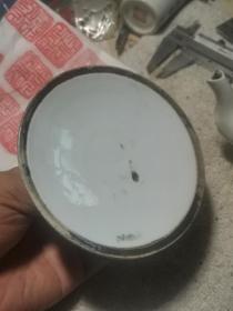 粉彩参壶一把！