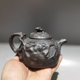 原矿石黄砂紫砂壶 品名：供春壶 收藏送礼佳品
