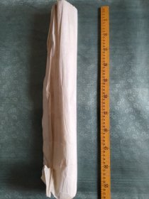 老旧宣纸3张，尺寸比了直尺！