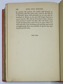 1937年英文版精装毛边本《SING SING DOCTOR》，书前贴有1952年“钱建初医师图书室”藏书票一枚，编号数量3799，可见这位钱建初医师也是一位藏书丰富的读书人。扉页钤印：钱氏建初图书之章。有手写英文记录数行。