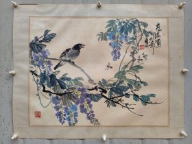 蒋风白，（1915：2004）原名鸿逵。现代著名画家。1915年6月出生于江苏省武进市,1931年求学于国立杭州艺专(现中国美术学院),得潘天寿教师亲授。1942年任四川国立艺专助教。抗战期间先后在重庆、北碚举办多次个展。中华人民共和国成立后，曾任上海人民美术出版社国画编辑，全国老年书画研究会顾问，苏州国画特出画师，中国美术学院客座教授。2004年五月五日去世。