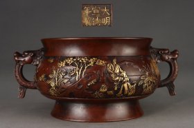 明 铜胎鎏金人物故事图龙首耳炉