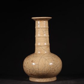 旧藏宋代哥窑“乾隆御题”弦纹瓶