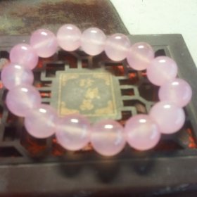 矿区一线，粉色太梦幻了，像是童话里的，粉水晶玉石大珠子手串12mm！保天然