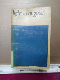 LIGHT  IN  AUGUST  英文原版  八月之光