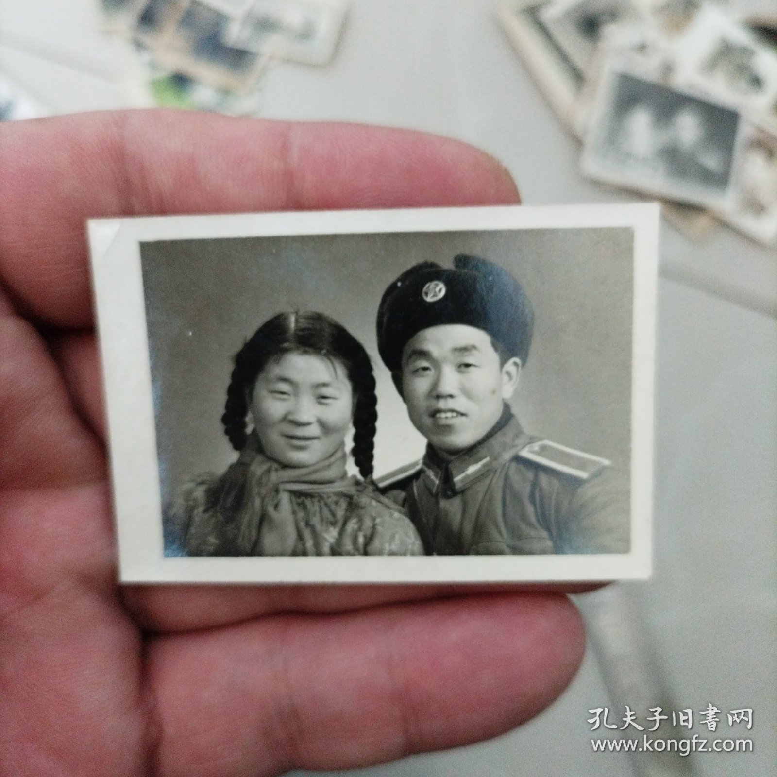 照片，军人军嫂，，。，
