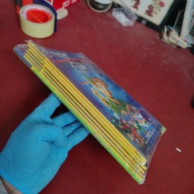 迪士尼双语小影院【小飞侠】【101忠狗】【花木兰】【仙履奇缘】【美女与野兽】【阿拉丁】+2本薄册子【全新未拆封 实物拍摄】