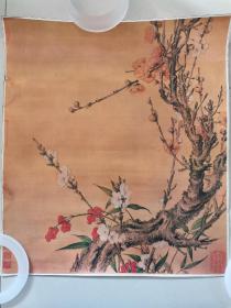 郎世宁乾隆朝宫廷画老挂历《花鸟图》梅花。上世纪90年代老挂历裁剪收藏。
怀旧收藏，包老包真。可做墙贴或装饰画。