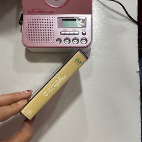 磁带：SHE《新歌+精选》（白卡）