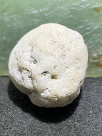 精美天然新疆哈密高玉化蛋白玉原石一块，