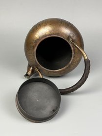 旧藏【京剧脸谱铜壶+铸铁炉】整套，全品完整，实拍如图！