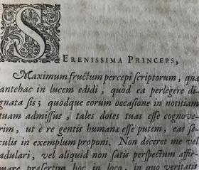 1685年，笛卡尔 《笛卡尔作品集》拉丁文，珍稀古版名著集，两册全，5个部分共收入作者4部名著和一个附录（具体请见后面“商品描述”），内含大量全页木刻及文字木刻，书首珍贵的作者木刻肖像，书名页上另有大师布劳（William Blaeu)的浑仪木刻，原版羔羊皮外封，书脊烫金花纹书名，段首大字母，三口彩点装饰，16X20CM，品相极佳。
