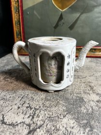 手绘仕女镂空壶一把