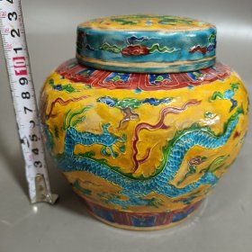 法花彩罐