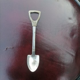 铁锹型的小勺子