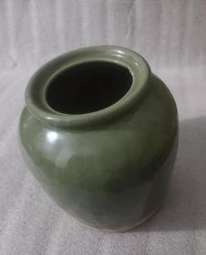 白泥绿釉罐（十二两洋坛）