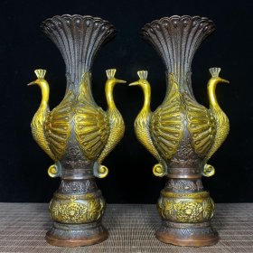 到货！纯铜鎏金双头孔雀花瓶一对，高25.6厘米，长13厘米，一对重1897克一对