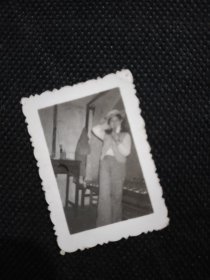1970年代《老照片》闺房里的爱美少女
