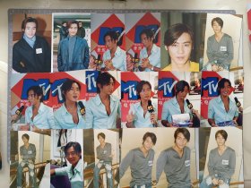 陈骅KENN CHAN照片66张合售(含6寸1张),均是当代歌坛早期杂志社原版5寸老照片，实物拍摄有现货，要了可直接下单。 抽12-1-010