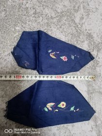 2片一对。清末民国老刺绣绣品绣片。三寸金莲鞋面。蝴蝶花卉图。绣工精美漂亮。包老保真怀旧