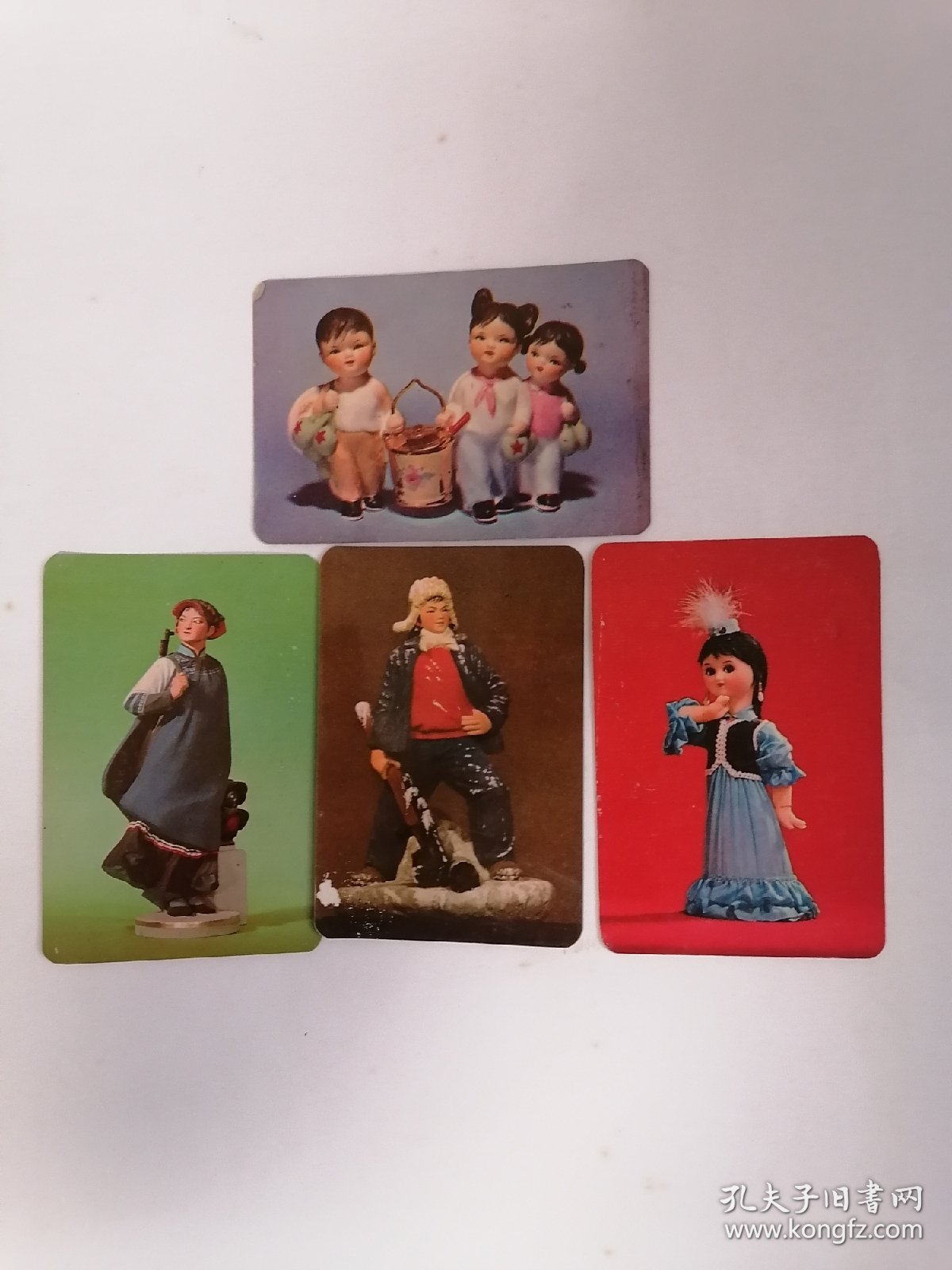 老年历片：1977年•泥塑、彩扎、美术瓷作品（四张）