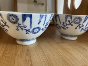 日本回流 青花 碗 高足 年代物品 有轻微瑕疵 青花发色好 手绘 画片