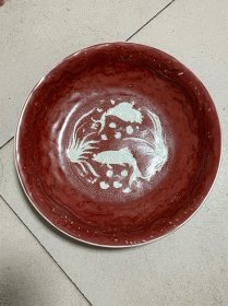 红釉盘子01