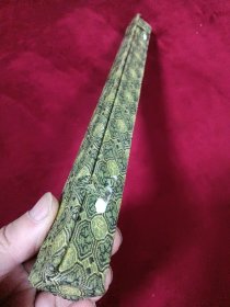 早年富祥笔庄出品，长峰狼毫毛笔一枝，全新未使用，带绸缎面笔盒，具体尺寸品相如图，45包邮。
