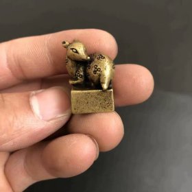 小鹿方形铜印章