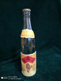 酒瓶收藏   佳裕牌红高粱酒酒瓶  部优名牌产品