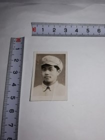 军人老照片---1951年《空军战士》！背面有手写留言