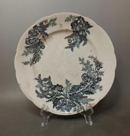 晚清日本皇家定制景德镇御用瓷盘，日本海事局陶瓷出品总公司，瓷盘，直径约18CM，品如图。