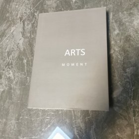 ARTS M0MENT