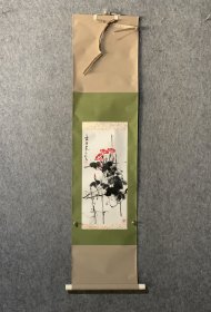 《牵牛花》挂轴 画心尺寸 43×21纸本绫裱 作者年代自查 品相如图 轴头完整 手机拍摄效果不佳，实物更佳。