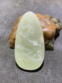 精美和田玉雕刻跃马牌子一个，