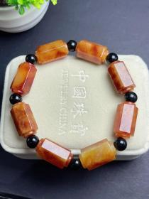 翡翠红翡六边路路通手串，料子细腻
