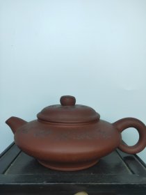 怀旧茶壶紫砂壶。