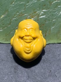 精美亚光鸡油黄戈壁彩玉雕刻弥勒佛珠子一个！