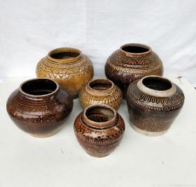 民国陶瓷罐手工花纹花釉罐